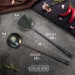 Small Yosukata Wok-Utensilien-Set: Wokspatel und Schöpfkelle aus vorbereitetem Karbonstahl und Bambus-Essstäbchen mit 43 cm Länge